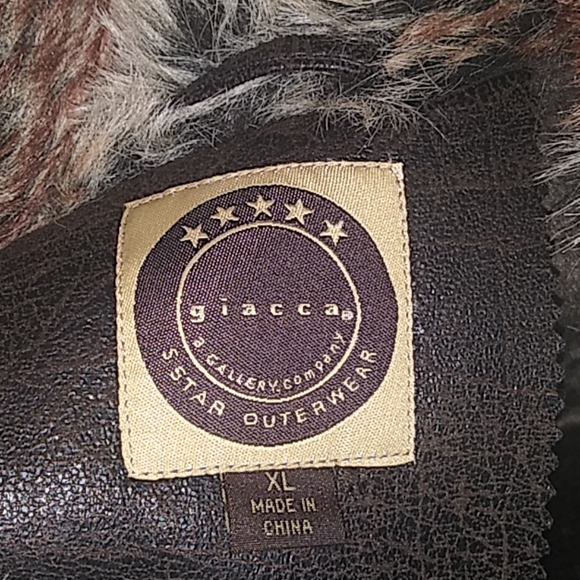 Coat - Picture 2 of 2